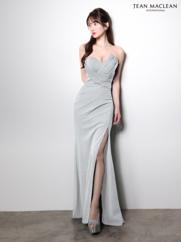 シルバー モデル：ゆめ　身長：160cm　着用サイズ：Mサイズ