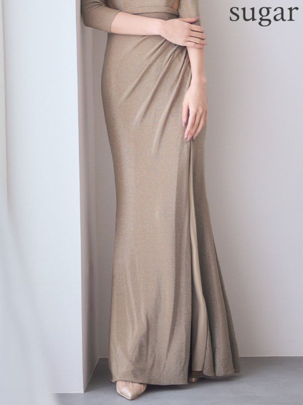 ブロンズ　モデル：るりぴ　身長：165cm　着用サイズ：Sサイズ