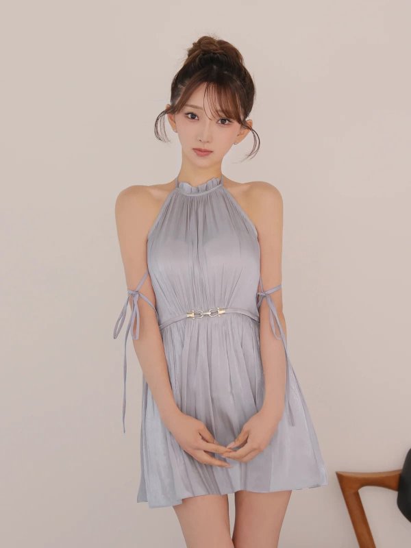 ブルーグレー　モデル：はな　身長：159cm　着用サイズ：Sサイズ