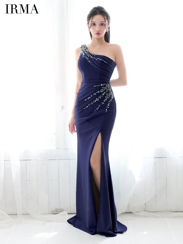 パープルネイビー モデル：まおちゃる　身長：158cm　着用サイズ：Mサイズ