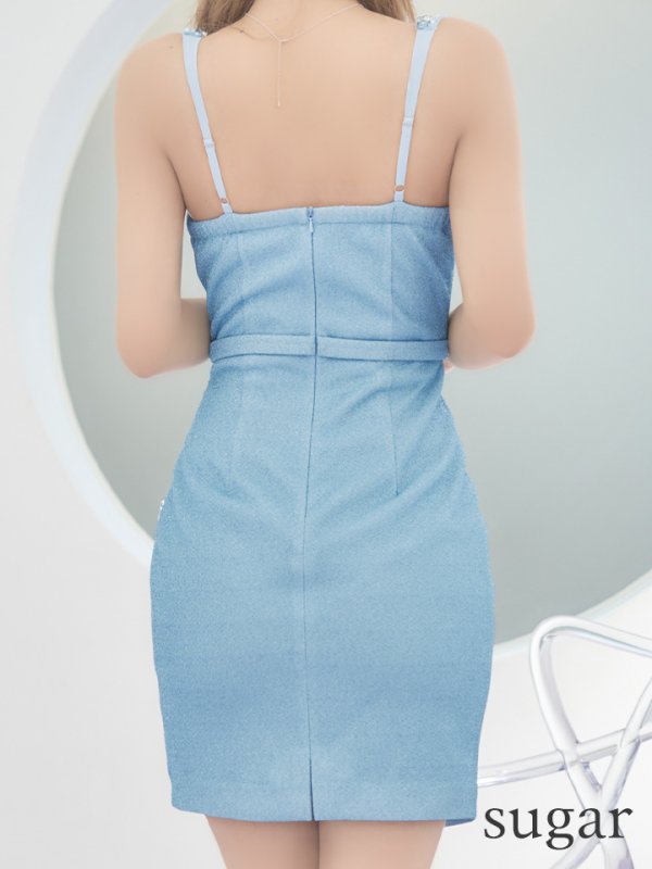 スカイブルー モデル:如月れい 身長:156cm 着用サイズ:Sサイズ