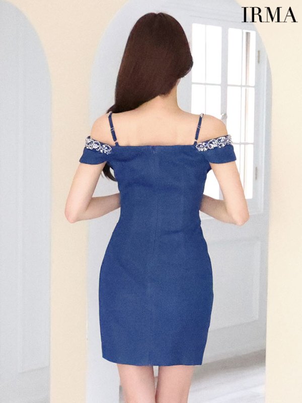 ダークブルー  モデル:七瀬みほ 身長:162cm 着用サイズ:Sサイズ