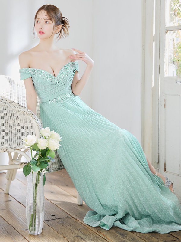 シルバーブルー モデル:ゆめ 身長:160cm 着用サイズ:Mサイズ