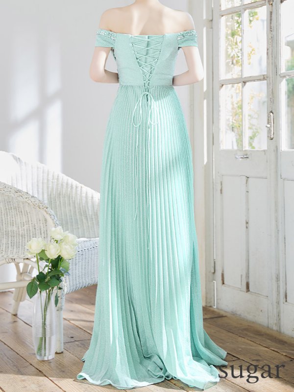 シルバーブルー モデル:ゆめ 身長:160cm 着用サイズ:Mサイズ