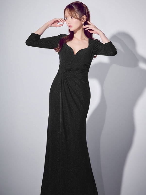 ブラック モデル：ゆめ　身長：160cm　着用サイズ：Mサイズ