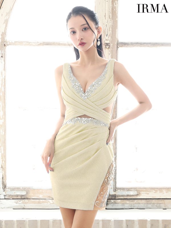シャンパン モデル：まおちゃる　身長：158cm　着用サイズ：Sサイズ