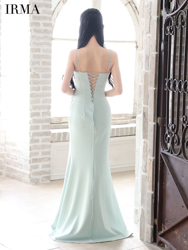 グリーン　モデル：まおちゃる　身長：158cm　着用サイズ：Mサイズ