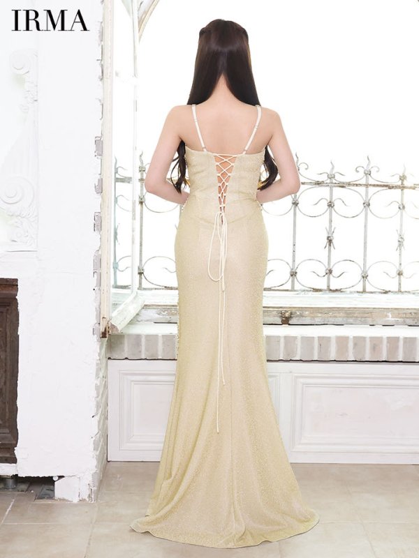 シャンパン ブルー モデル:ももか 身長:156cm 着用サイズ:Mサイズ