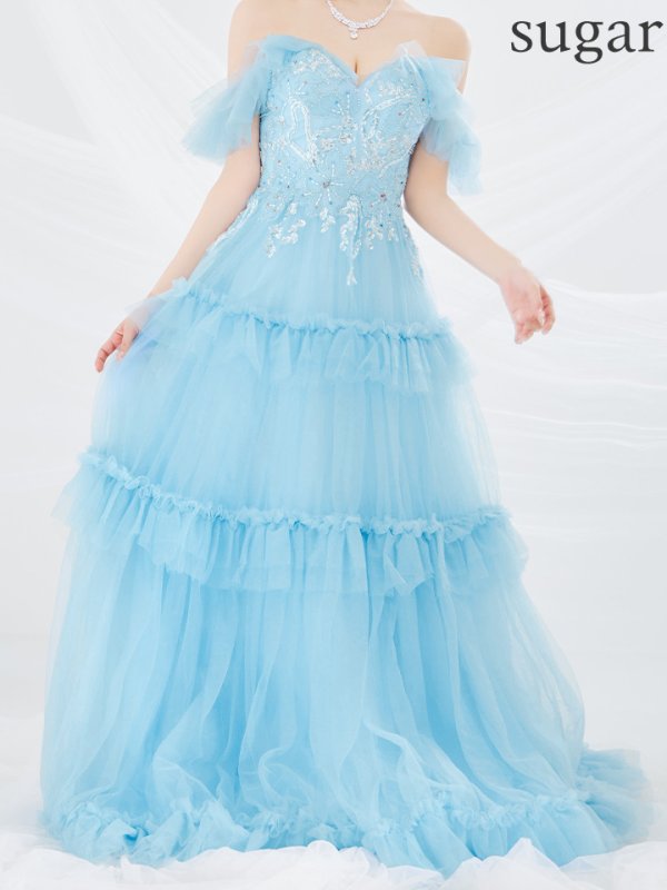 ブルー モデル:三上悠亜 身長:159cm 着用サイズ:Sサイズ