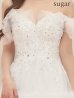 ホワイト　モデル：るりぴ　身長：165cm　着用サイズ：Sサイズ