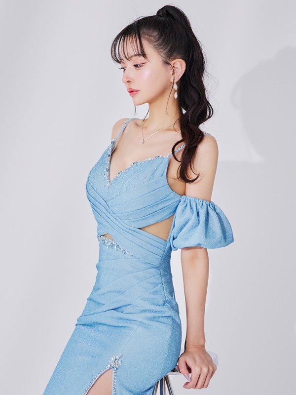 スカイブルー モデル：まおちゃる　身長：158cm　着用サイズ：Sサイズ