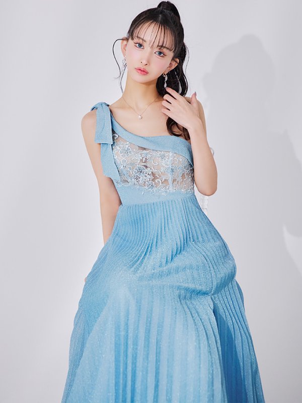 スカイブルー　モデル：まおちゃる　身長：158cm　着用サイズ：Sサイズ