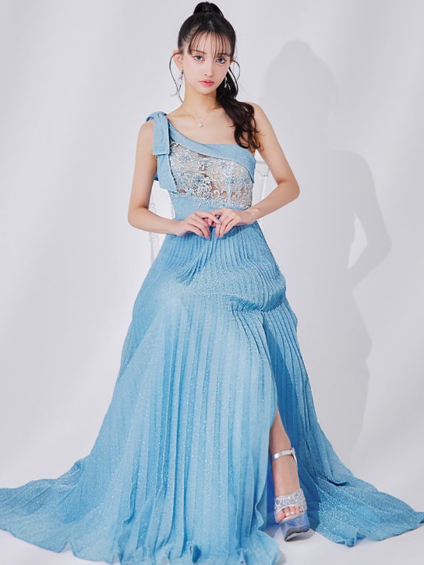 スカイブルー　モデル：まおちゃる　身長：158cm　着用サイズ：Sサイズ