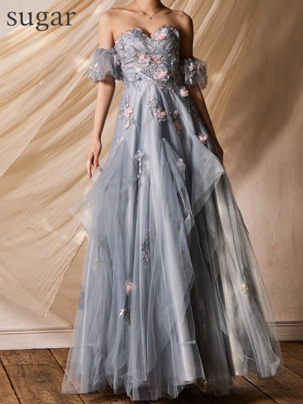 グレー モデル：ゆりお　身長：165cm　着用サイズ：Mサイズ