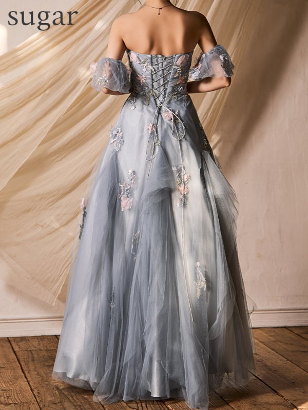 グレー モデル：ゆりお　身長：165cm　着用サイズ：Mサイズ