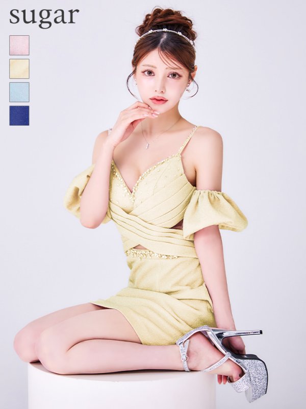 シャンパン モデル：ももか　身長：156cm　着用サイズ：Sサイズ