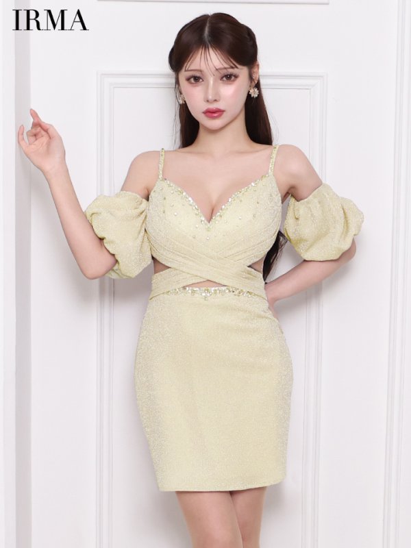 シャンパン モデル：ももか　身長：156cm　着用サイズ：XSサイズ
