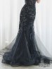 ブラック　モデル：真優川咲　身長：158cm　着用サイズ：Mサイズ