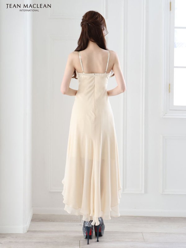 シャンパン モデル：ゆめ　身長：160cm　着用サイズ：Sサイズ