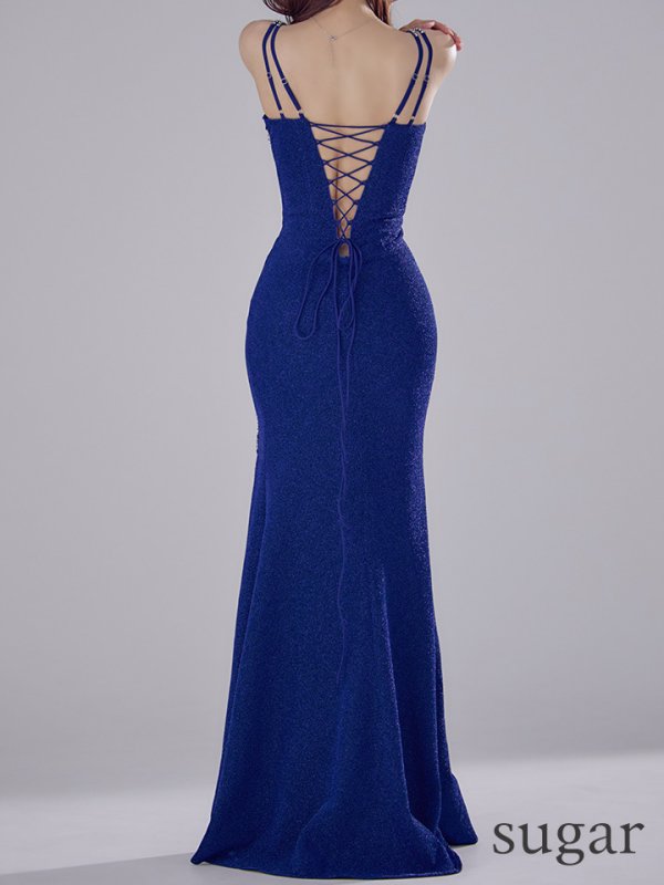 ダークブルー モデル：真優川咲　身長：158cm　着用サイズ：Sサイズ