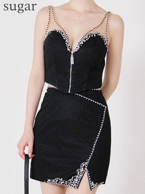 ブラック モデル：ゆめ　身長：160cm　着用サイズ：Sサイズ