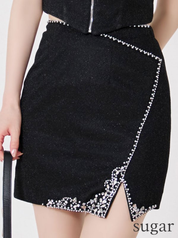 ブラック モデル：ゆめ　身長：160cm　着用サイズ：Sサイズ