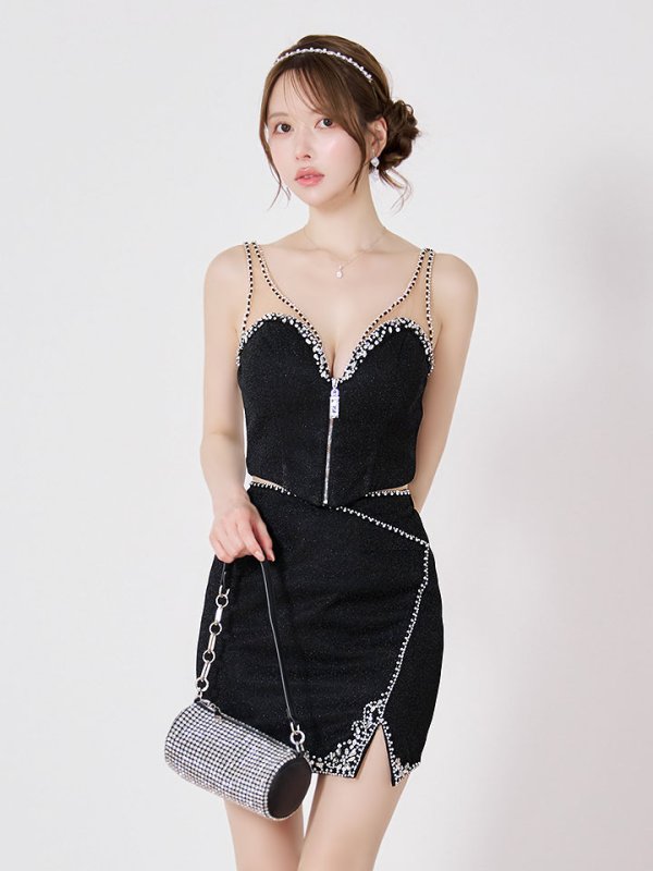 ブラック モデル：ゆめ　身長：160cm　着用サイズ：Sサイズ