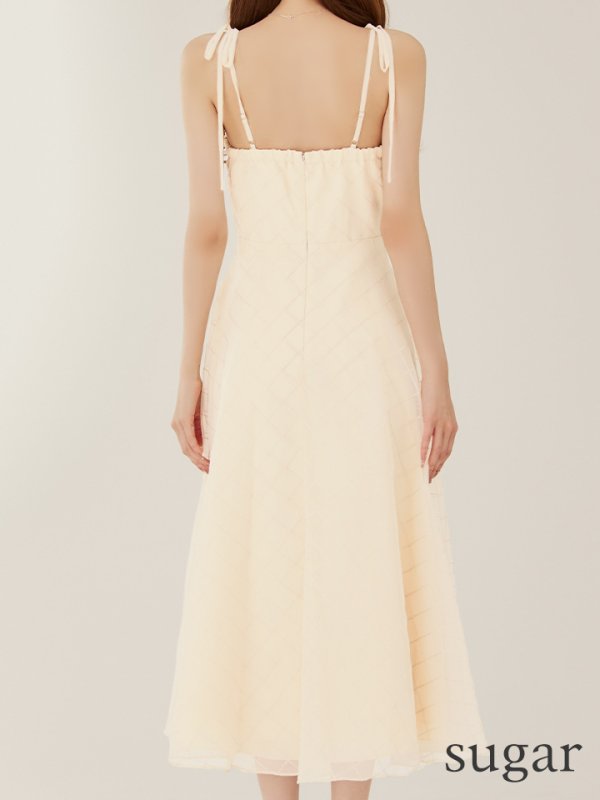 シャンパン　モデル：あすか　身長：170cm　着用サイズ：Sサイズ