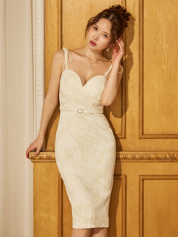 アイボリーモデル： ゆめ 身長：160cm 着用サイズ：Sサイズ