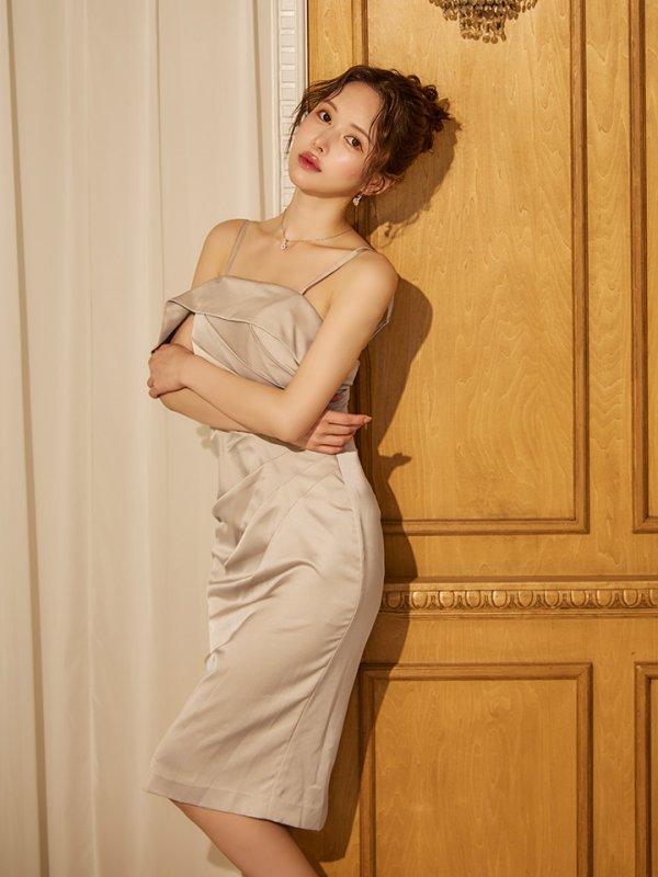 シャンパン　モデル：ゆめ　身長：160cm　着用サイズ：Sサイズ