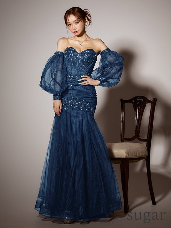 ネイビー モデル：真優川咲　身長：158cm　着用サイズ：Sサイズ