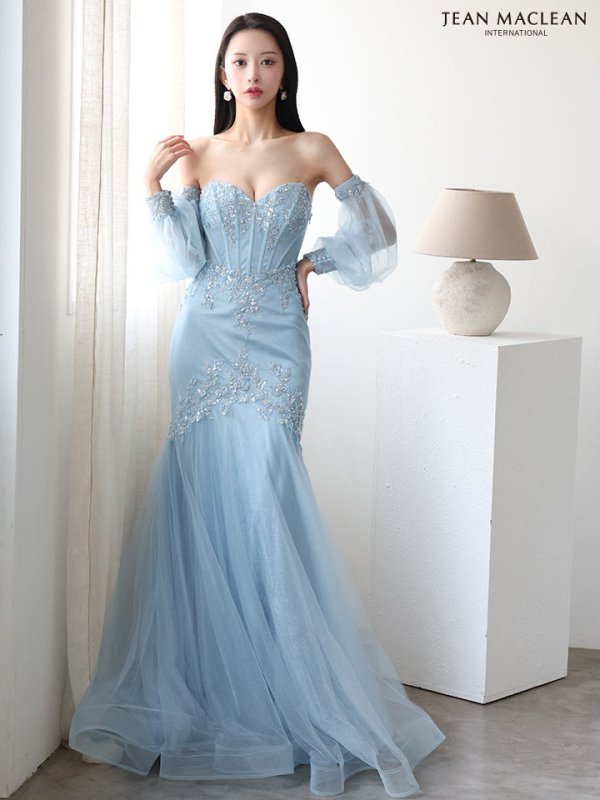 ブルー モデル：まおちゃる　身長：158cm　着用サイズ：Mサイズ