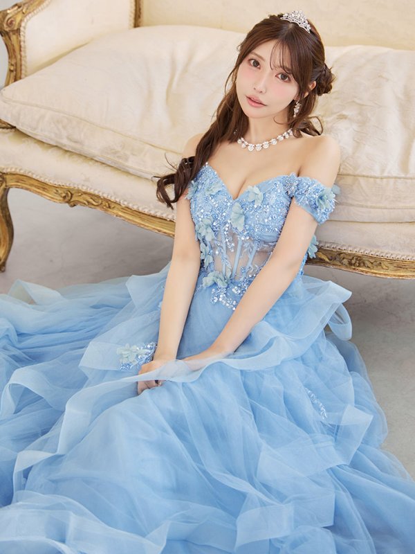 ブルー　モデル：三上悠亜　身長：159cm　着用サイズ：Sサイズ