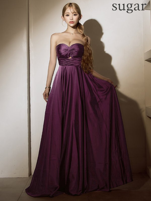 グレープパープル モデル：リリ　身長：169cm　着用サイズ：Sサイズ