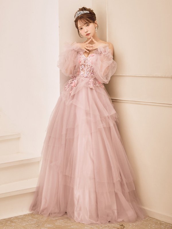 グレージュピンク　モデル：三上悠亜　身長：160cm　着用サイズ：Mサイズ