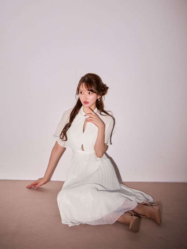 ホワイト　モデル：ゆめ　身長：160cm　着用サイズ：Sサイズ