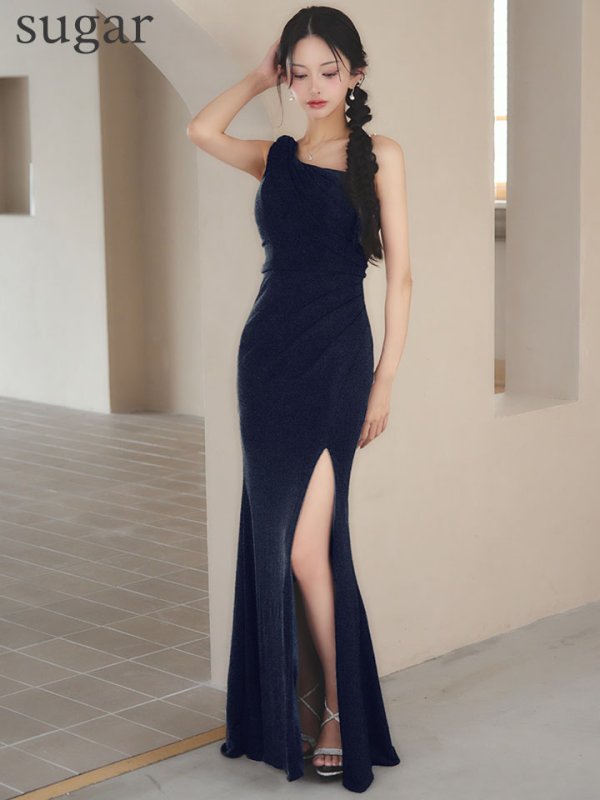 ネイビー モデル：まおちゃる　身長：158cm:Mサイズ