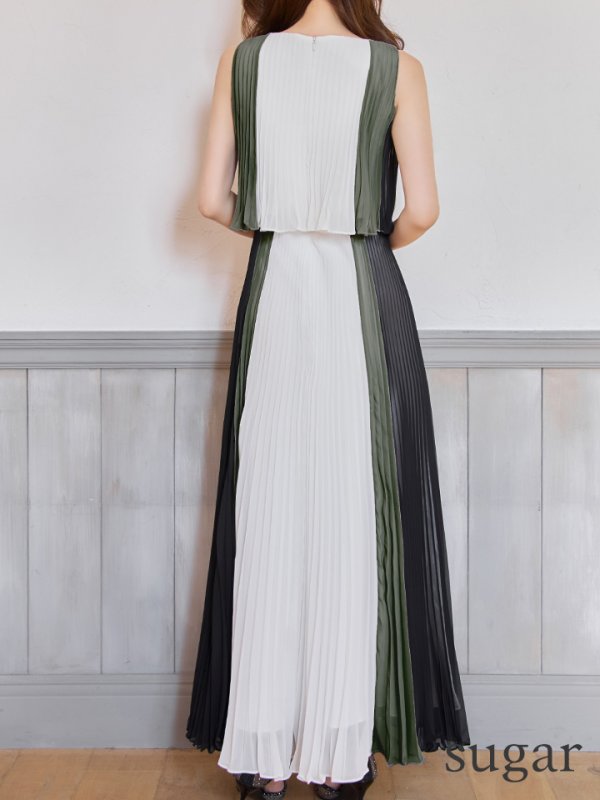 ホワイトxブラック モデル:ゆめ 身長:160cm 着用サイズ:Sサイズ