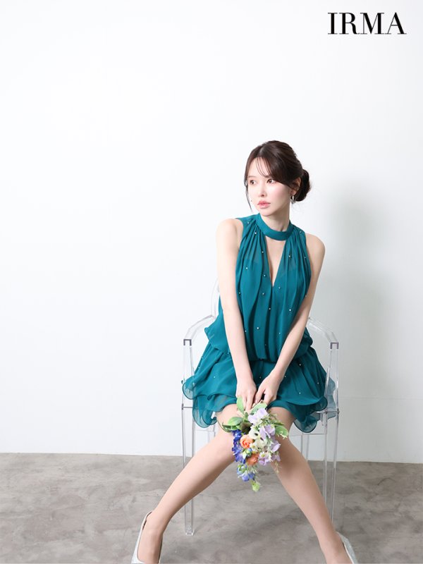 グリーン モデル：ゆめ　身長：160cm　着用サイズ：Sサイズ