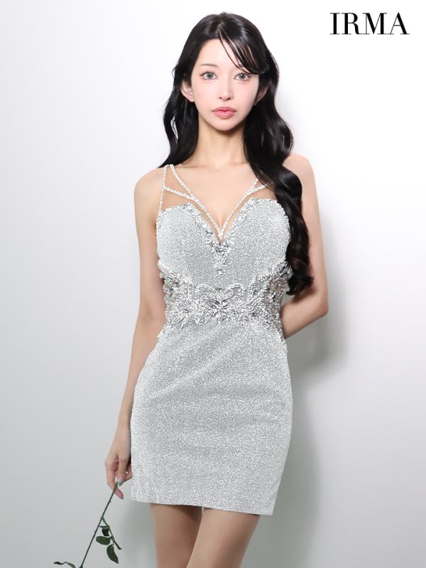 シルバー モデル：まおちゃる　身長：158cm　着用サイズ：Sサイズ