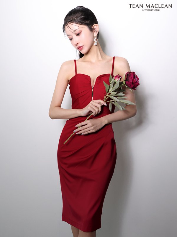 バーガンディ モデル：まおちゃる　身長：158cm　着用サイズ：Sサイズ