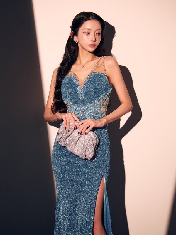 ペールブルー　モデル：まおちゃる　身長：158cm　着用サイズ：Mサイズ