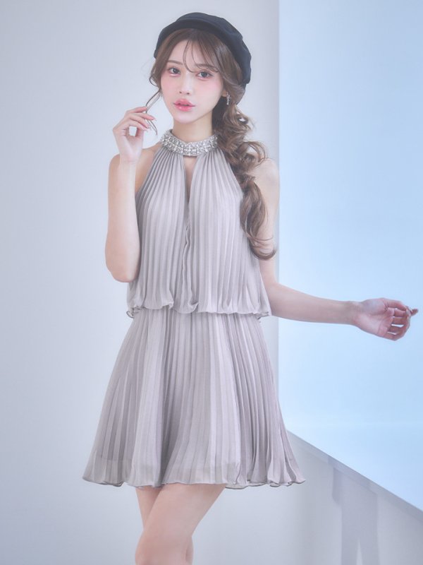 グレー　モデル：るりぴ　身長：165cm　着用サイズ：Sサイズ