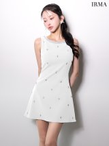 XSサイズあり【IRMA/イルマ】ネックビジュー/ ラインストーン/ ノースリーブ/ ワンカラー/シンプル/ フレア/ ミニドレス/ キャバドレス[OF2A]