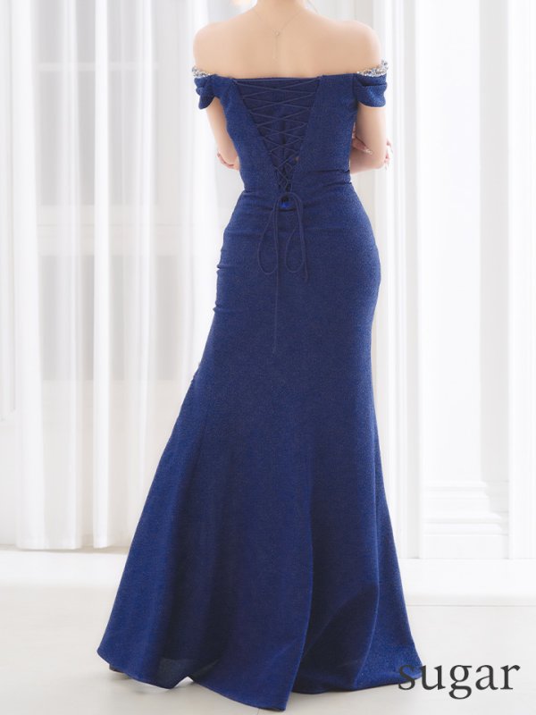 ダークブルー モデル：真優川咲　身長：158cm　着用サイズ：Sサイズ