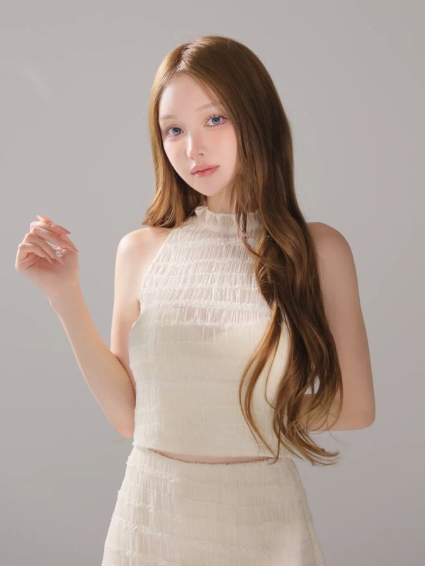 アイボリー　モデル：しおん　身長158cm　着用サイズ：Sサイズ