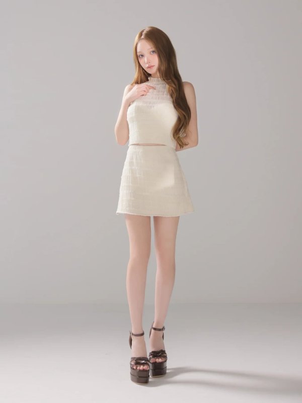 アイボリー　モデル：しおん　身長158cm　着用サイズ：Sサイズ