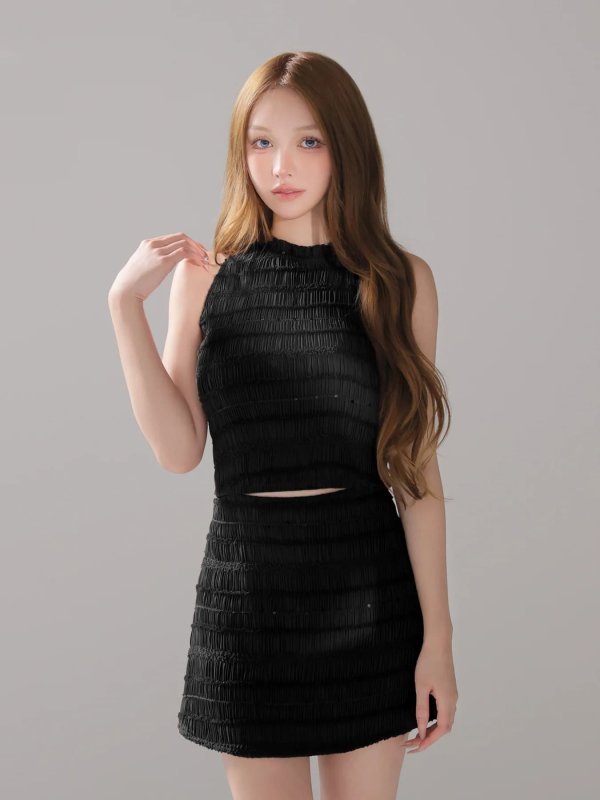 ブラック　モデル：しおん　身長158cm　着用サイズ：Sサイズ
