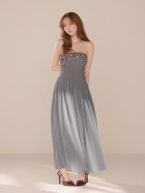 即日発送【Glossy/グロッシー】ビジュー/ ベアトップ/ リブニット/ シアー/ シフォン/ ストレッチ/ ワンピース/ フレア/ ミディアムドレス/ キャバドレス[OF08]
