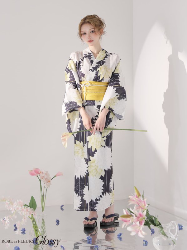 ネイビー　モデル：しおん　身長：158cm　着用サイズ：Fサイズ